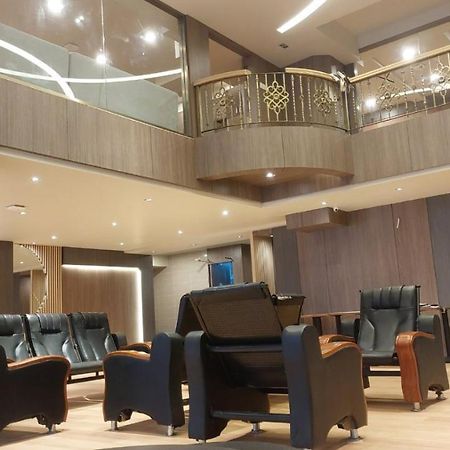 Hotel Grand Galaxy Rangoon Eksteriør billede