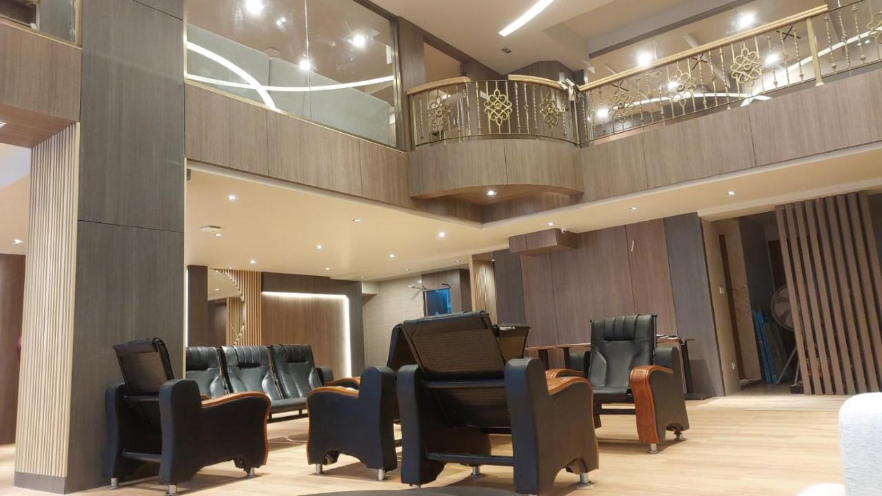 Hotel Grand Galaxy Rangoon Eksteriør billede