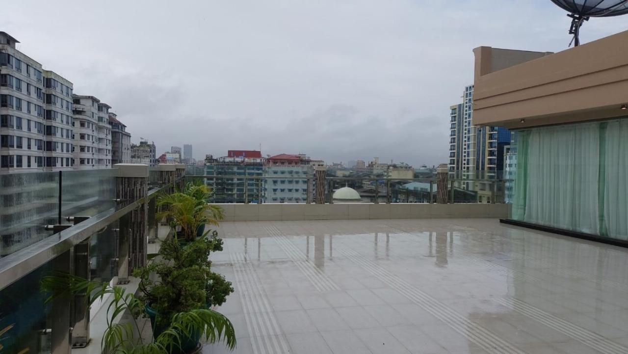 Hotel Grand Galaxy Rangoon Eksteriør billede